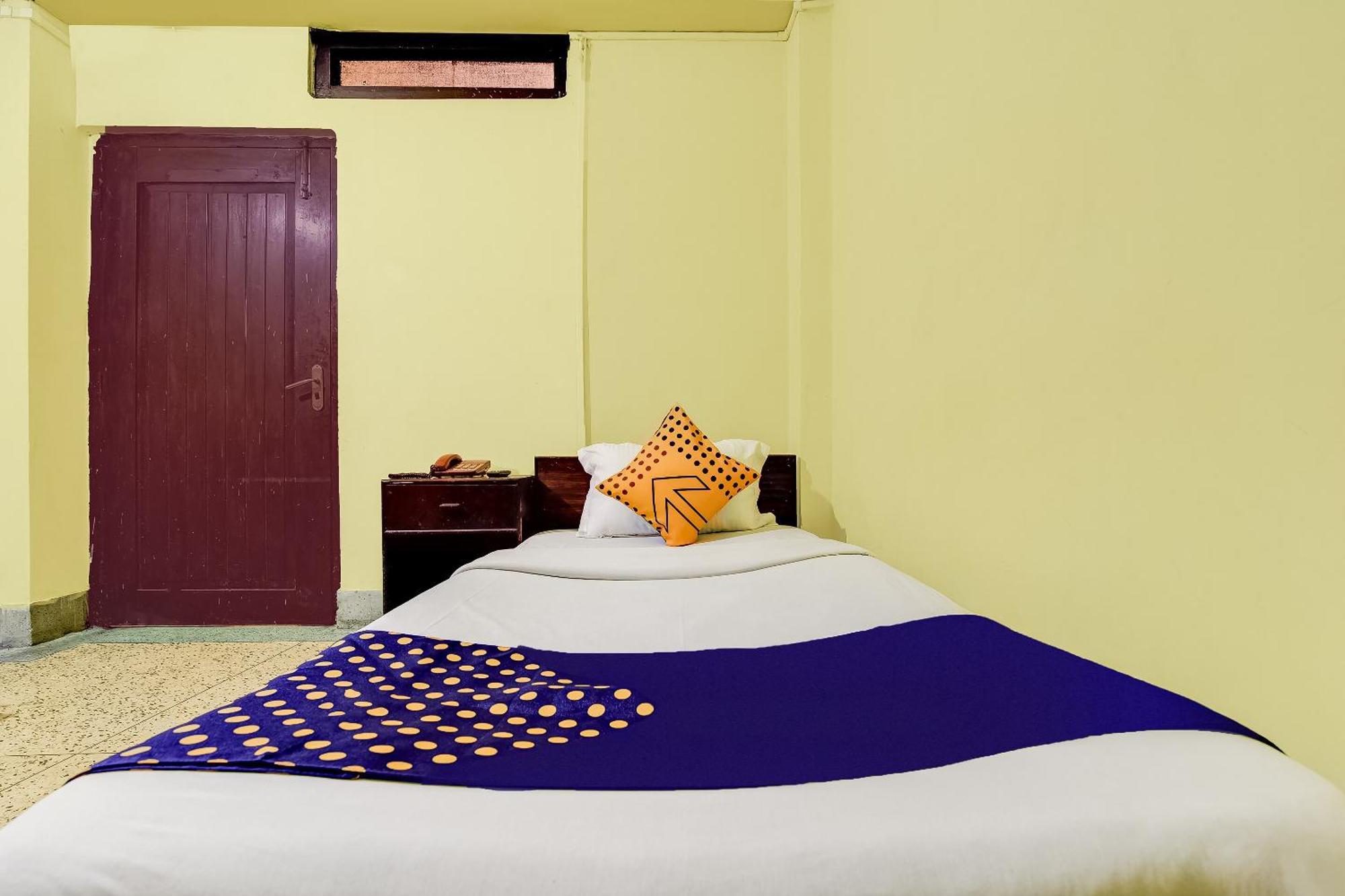 ホテル Spot On Durba 2 Tezpur エクステリア 写真